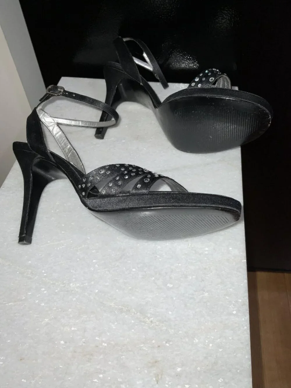 Nina black high